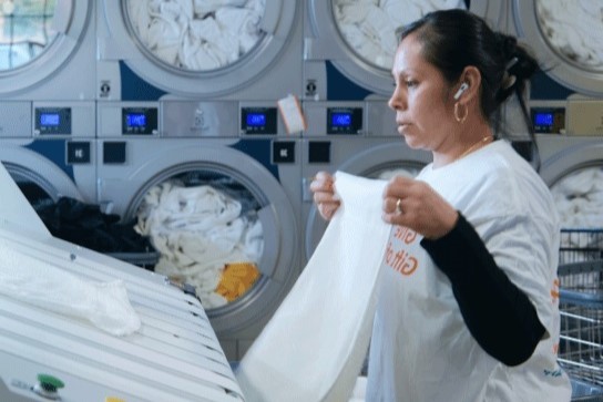 commercial laundry service