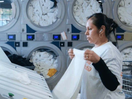 commercial laundry delivery seaside