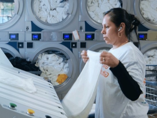 commercial laundry service